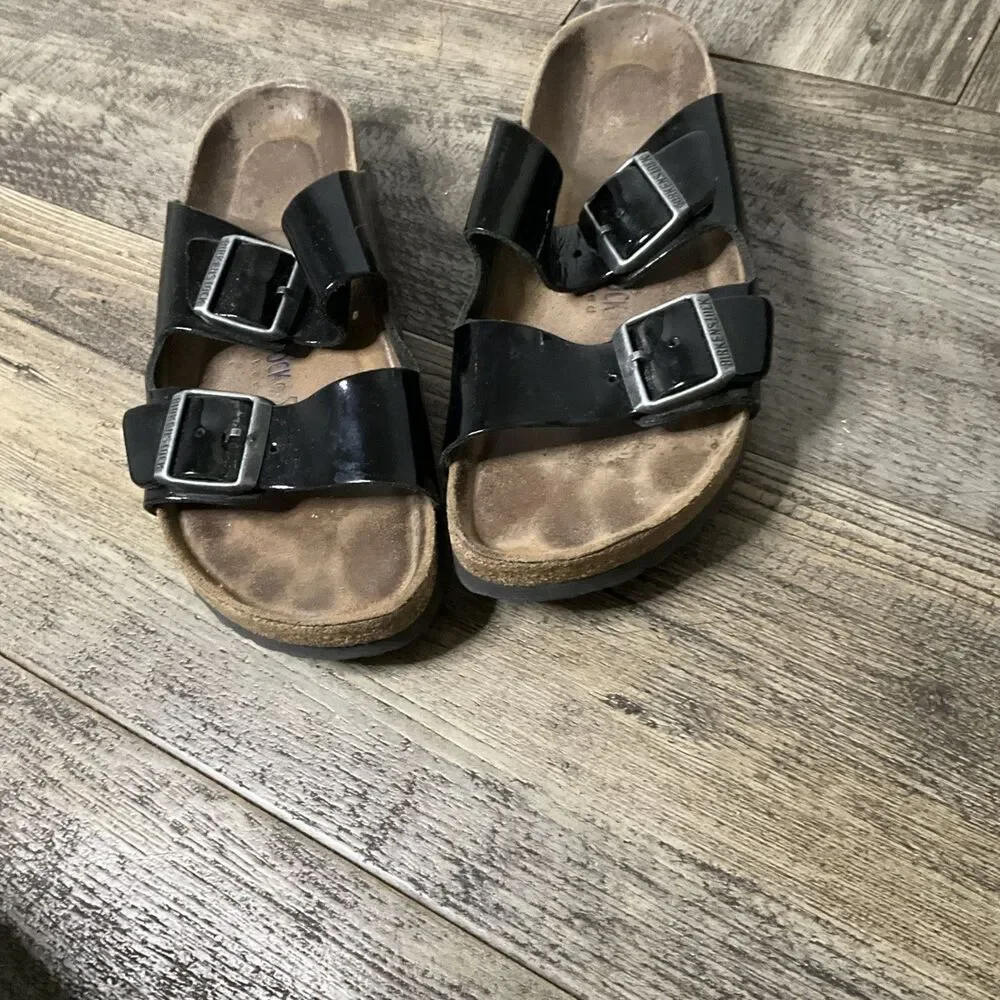 Birkenstock arizona shoes